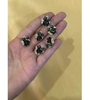 6 ADET ÇİÇEK DÜĞME SET 1 CM (Siyah)
