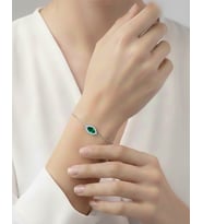 Usho Jewelry 925 Ayar Gümüş Mekik Bileklik (Zümrüt Yeşili)