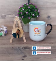 Grafiker Kupa Bardak Beyaz ve Fotoğraflı Ahşap Anahtarlık Hediye (Model 10)