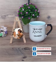 Anneye Doğum Günü Hediyesi Kupa Bardak Beyaz ve Fotoğraflı Ahşap Anahtarlık Hediye (Model 10)