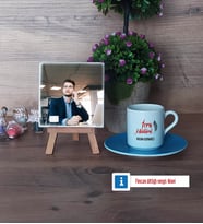 İcra Müdürü Fotoğraflı Dekoratif Taş, Ahşap Altlıklı Türk Kahvesi Fincanı Hediye (Model 5)