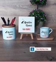 Öğretim Üyesi Hediye Seti Dekoratif Taş, Kalemlik, Ahşap Altlıklı Türk Kahvesi Fincanı Hediye Öğretmenler Günü Hediyesi (Model 1)