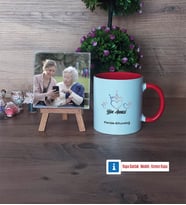 Yılın Annesi Fotoğraflı Dekoratif Taş, Kupa Bardak Beyaz Hediye (Model 2)
