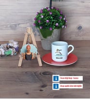 Kadın Yüzme Antrenörü Türk Kahvesi Fincanı Ahşap Altlıklı ve Fotoğraflı Ahşap Anahtarlık Hediye (Model 8)