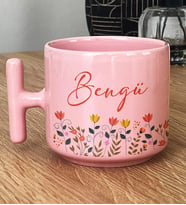 Kişiye Özel Çiçek Desenli Hediye Pastel T Kupa Doğum Günü Hediyesi -10- (Pembe)