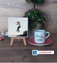 Polis Fotoğraflı Dekoratif Taş, Ahşap Altlıklı Türk Kahvesi Fincanı Hediye (Model 6)