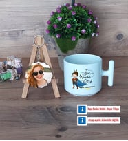 Kadın Öğretmene Hediye Kupa Bardak Beyaz ve Fotoğraflı Ahşap Anahtarlık Hediye (Model 12)