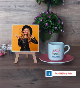 Çocuk Gelişimi Uzmanı Fotoğraflı Dekoratif Taş, Ahşap Altlıklı Türk Kahvesi Fincanı Hediye (Model 6)