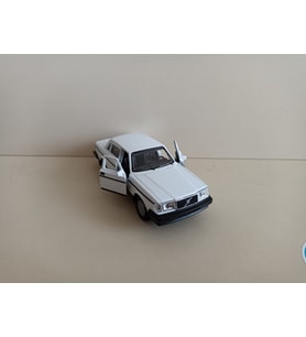Volvo 240 GL Metal Model Oyuncak Araba 12 Cm ( ÖZEL PLAKALI ) (Beyaz)