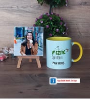 Fizik Öğretmeni Fotoğraflı Dekoratif Taş, Kupa Bardak Beyaz Hediye Öğretmenler Günü Hediyesi (Model 7)