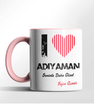 Kişiye Özel Adıyaman Seninle Daha Güzel Tema Siyah Renk Kupa (Pembe)