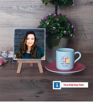 Doğum Günü Hediyesi Fotoğraflı Dekoratif Taş, Ahşap Altlıklı Türk Kahvesi Fincanı Hediye (Model 6)