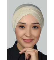 Dört Bantlı Çapraz Dış Tesettür Bonesi Hazır Türban Penye (Krem)
