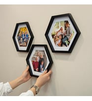 Yapışkanlı Sök Tak Büyük Altıgen Fotoğraf Çerçevesi - 3'lü Paket (Siyah)