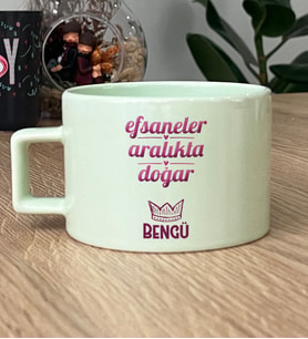 Kişiye Özel Yay Oğlak Burcu Hediye Pastel Fincan Doğum Günü Hediyesi (Yeşil)