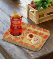 BK Gift Kişiye Özel Doğal Ahşap Kaşıklı Sunum Tabağı ve Heybeli Çay Bardağı Hediye Seti, Ev Hediyesi, Arkadaşa Hediye, Anneye Hediye, Doğum Günü Hediyesi (Model 14)