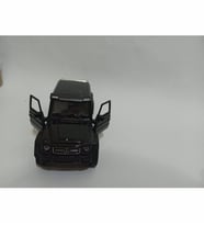 Mercedes G63 AMG 6X6 model 1/36 Ölçek (ÖZEL PLAKALI) (Siyah)