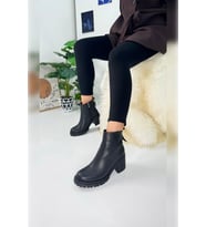 Kadın Bot Fermuarlı Kalın Yüksek Topuk Tay Tüyü Astar Traktör Taban Bootie 2401 (Siyah)