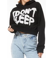 Kapüşonlu Baskılı Crop Sweatshirt (Siyah)