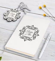BK Gift Kişiye Özel İsimli Siyah Defter Kalem Ve Anahtarlık Hediye Seti-1 (Model 2)