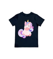 Unicorn baskılı pamuklu penye kumaş yazlık çocuk tişört (Siyah)