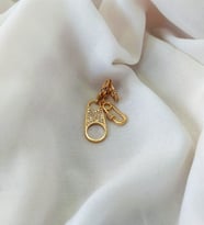3'lü Zirkon Taşlı Çengelli İğne Küpe (Gold)