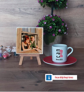 Arkadaşa Hediye Fotoğraflı Dekoratif Taş, Ahşap Altlıklı Türk Kahvesi Fincanı Hediye (Model 3)