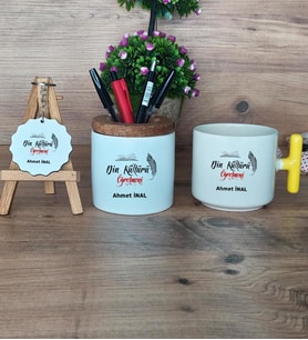 Din Kültürü Öğretmeni  Hediye Sepeti Kupa Bardak T Kulplu, Kalemlik ve Anahtarlık Öğretmenler Günü Hediyesi Din Kültürü Öğretmeni ne Hediye (Model 5)