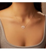 Kişiye Özel 925 Ayar Gümüş Lotus Çiçeği Kolye (Gümüş)