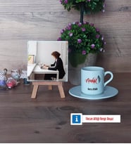 Avukat Fotoğraflı Dekoratif Taş, Ahşap Altlıklı Türk Kahvesi Fincanı Hediye (Model 2)