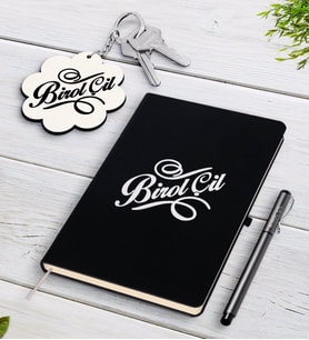 BK Gift Kişiye Özel İsimli Beyaz Defter Kalem Ve Anahtarlık Hediye Seti-5 (Model 2)