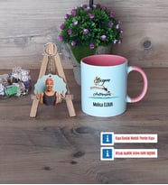 Kadın Yüzme Antrenörü Kupa Bardak Beyaz ve Fotoğraflı Ahşap Anahtarlık Hediye (Model 6)