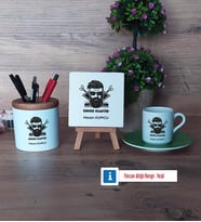 Erkek Kuaförü Hediye Seti Dekoratif Taş, Kalemlik, Ahşap Altlıklı Türk Kahvesi Fincanı Hediye (Model 9)