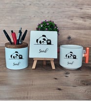 Sevimli Panda Hediye Sepeti Kupa Bardak T Kulplu, Kalemlik ve Dekoratif Taş Arkadaşa Doğum Günü Hediyesi (Model 7)