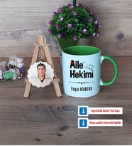 Aile Hekimi Kupa Bardak Beyaz ve Fotoğraflı Ahşap Anahtarlık Hediye (Model 14)