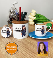 Kişiye Özel Karikatürlü Polis Hediye Seti Türk Kahvesi Fincanı, Kalemlik, Anahtarlık Kadın Polise Polisler Günü Hediyesi (Mavi)