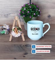 Eczacı Kupa Bardak Beyaz ve Fotoğraflı Ahşap Anahtarlık Hediye (Model 5)