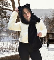 Soğuk Havalara Karşı Koruma: Kapşonlu Welsoft Peluş Bere - Atkılı - Polar Boyunluk Şalı (Siyah)