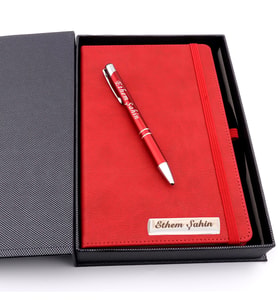 Özel Kutusunda İsme Özel Defter Kalem Seti Öğretmenler Günü (Kırmızı)