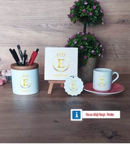 Baş Harf ve İsim Soyisim Hediye Seti Dekoratif Taş, Kalemlik, Ahşap Altlıklı Türk Kahvesi Fincanı, Ahşap Anahtarlık Hediye (Model 6)