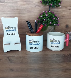 Matematik Mühendisi Hediye Sepeti Kupa Bardak T Kulplu, Kalemlik ve Ahşap Telefon Standı Mühendisler Günü Hediyesi (Model 4)