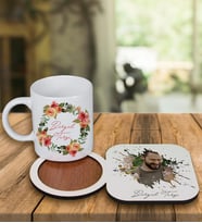 Kişiye Özel Tasarım Kupa Bardak Ve Fotoğraflı Ahşap Bardak Altlığı 99423 (Turuncu)