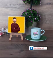 Drama Öğretmeni Fotoğraflı Dekoratif Taş, Ahşap Altlıklı Türk Kahvesi Fincanı Hediye (Model 9)