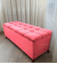 Lüks Çizgi Kapitoneli Sandıklı Puf Bench 120 cm CevizAyak (Pembe)