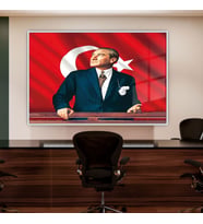 Metal Çerçeveli Yatay Cam Ofis Duvar Tablosu Atatürk Portresi (Gümüş)