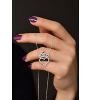 Papatya Silver 925 Ayar Gümüş Zirkon Taşlı Kalpli Kraliçe Tacı Kolye (Rodyum)