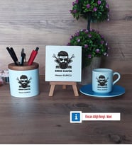 Erkek Kuaförü Hediye Seti Dekoratif Taş, Kalemlik, Ahşap Altlıklı Türk Kahvesi Fincanı Hediye (Model 5)