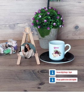 İsme Özel Doğum Günü Hediyesi Türk Kahvesi Fincanı Ahşap Altlıklı ve Fotoğraflı Ahşap Anahtarlık Hediye (Model 7)