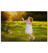 Cakapuzzle Baloncuklarla Oynayan Sevimli Kız  Puzzle Yapboz MDF (Ahşap) (500 Parça)
