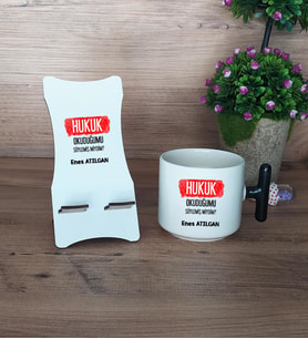  Hukuk Okuduğumu Söylemiş Miydim  Hediye Sepeti Kupa Bardak T Kulplu ve Ahşap Telefon Standı Hukuk Öğrencisine Hediye (Model 6)